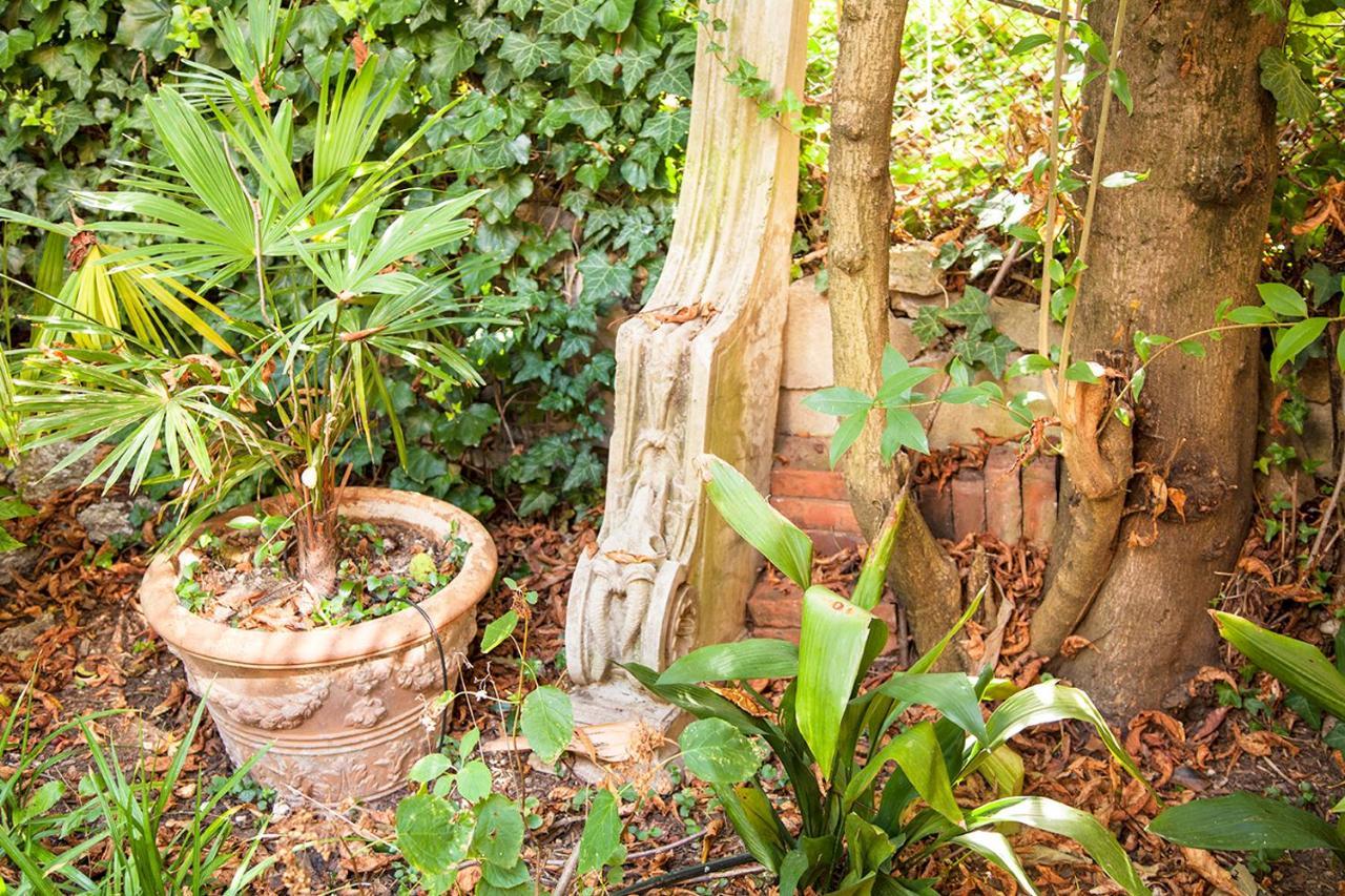 Apartamento Urban Jungle Bolonia Exterior foto